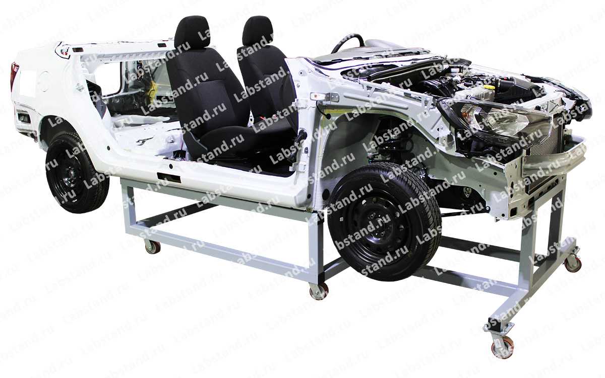 01.03.01.06 Стенд-тренажер «Переднеприводный автомобиль»