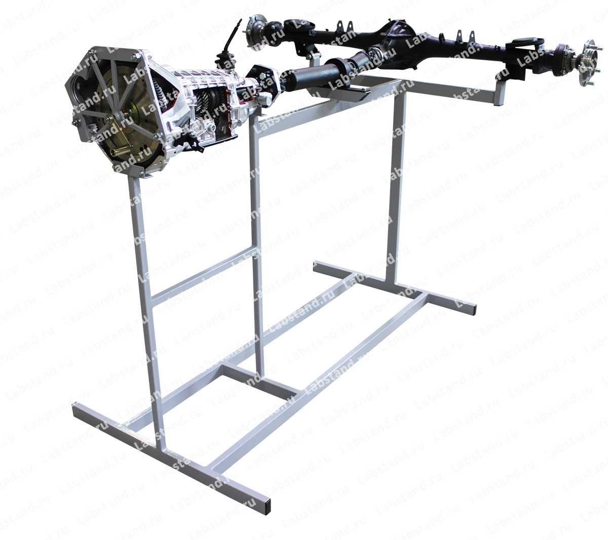 03.06.00.01 Демонстрационный макет «Трансмиссия заднеприводного автомобиля»