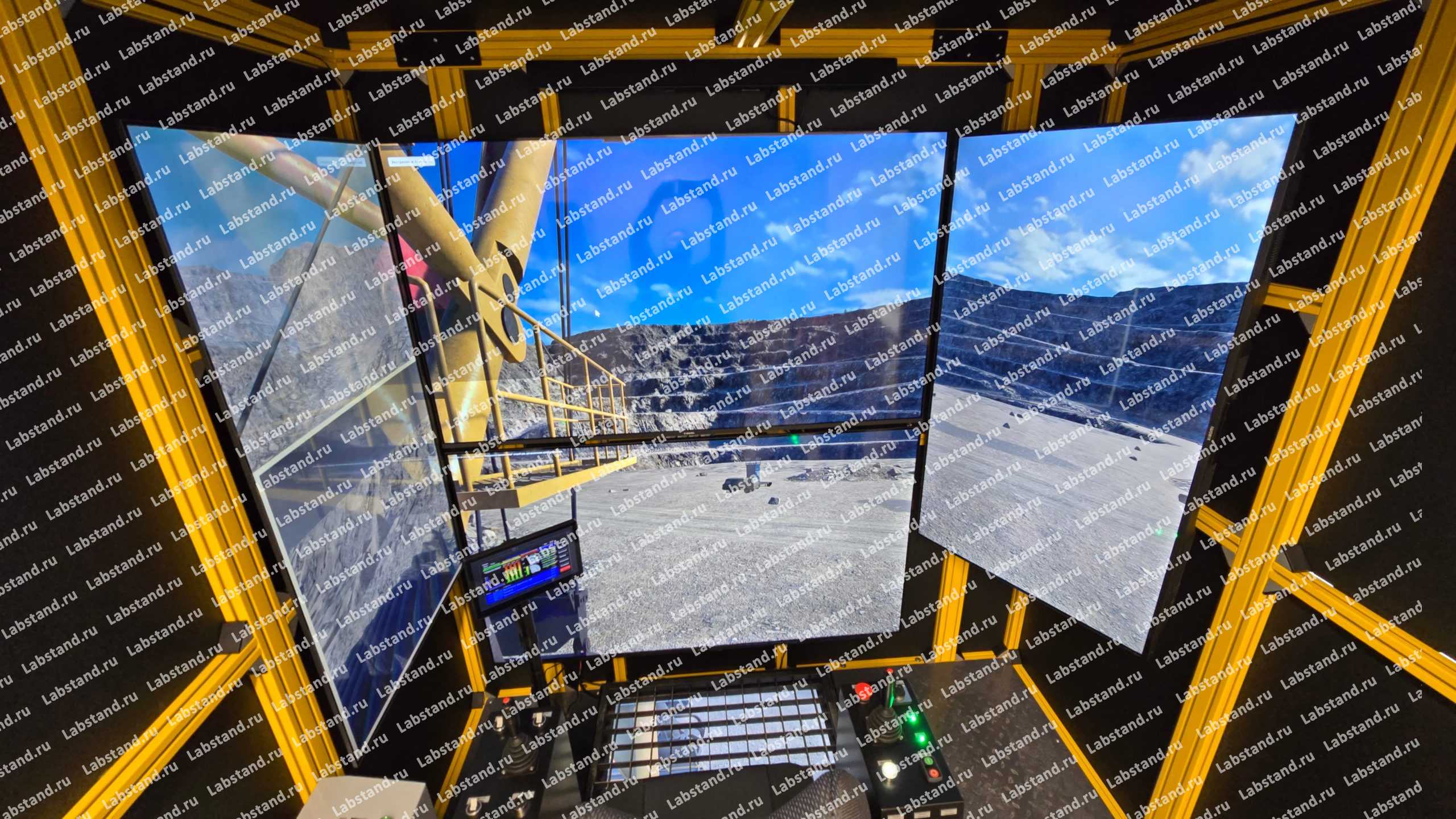 08.03.01.06 Стенд-тренажер «Экскаватор ЭКГ-18»