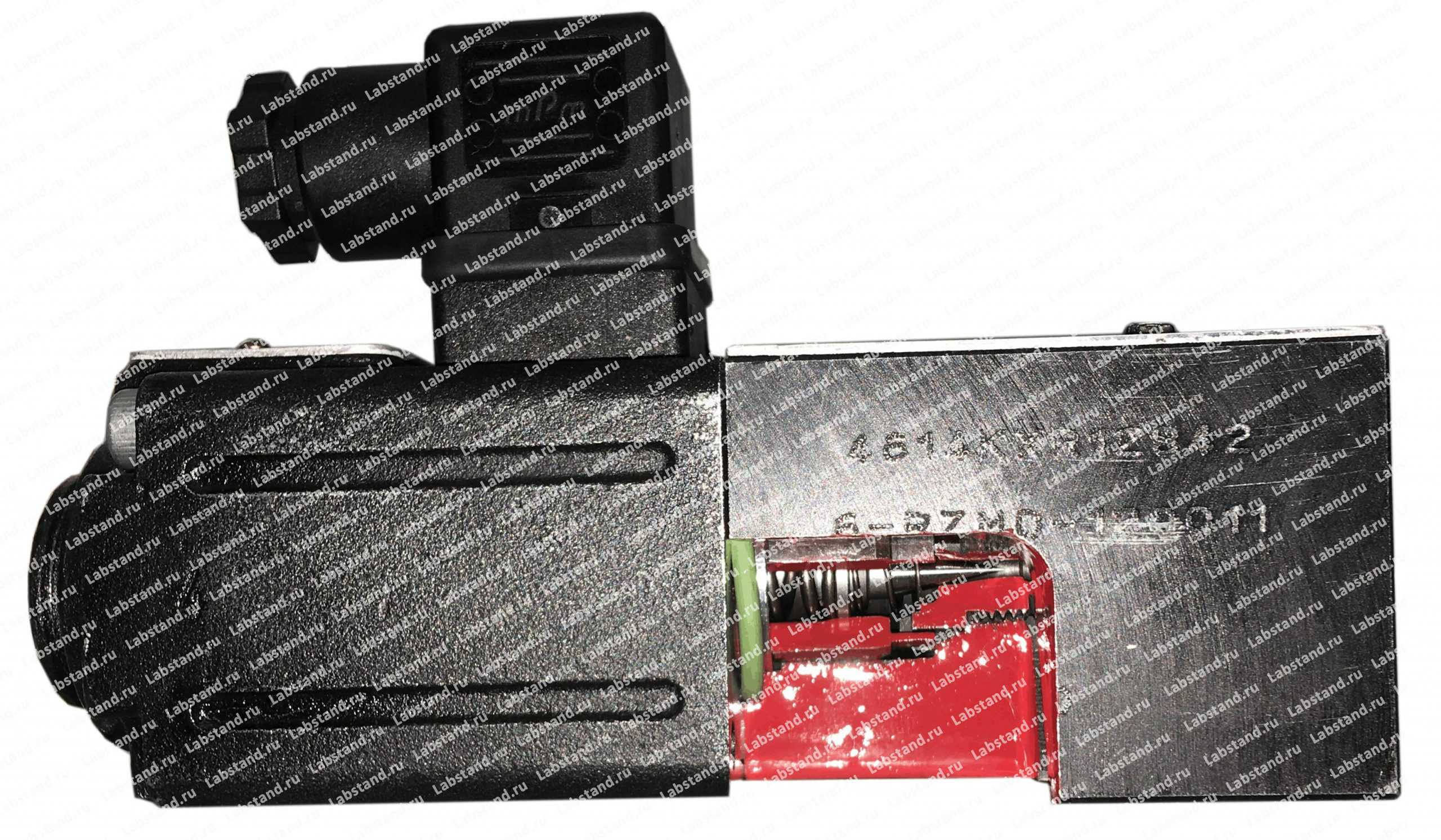 Разрезная модель клапана предохранительного с пропорциональным электрическим управлением